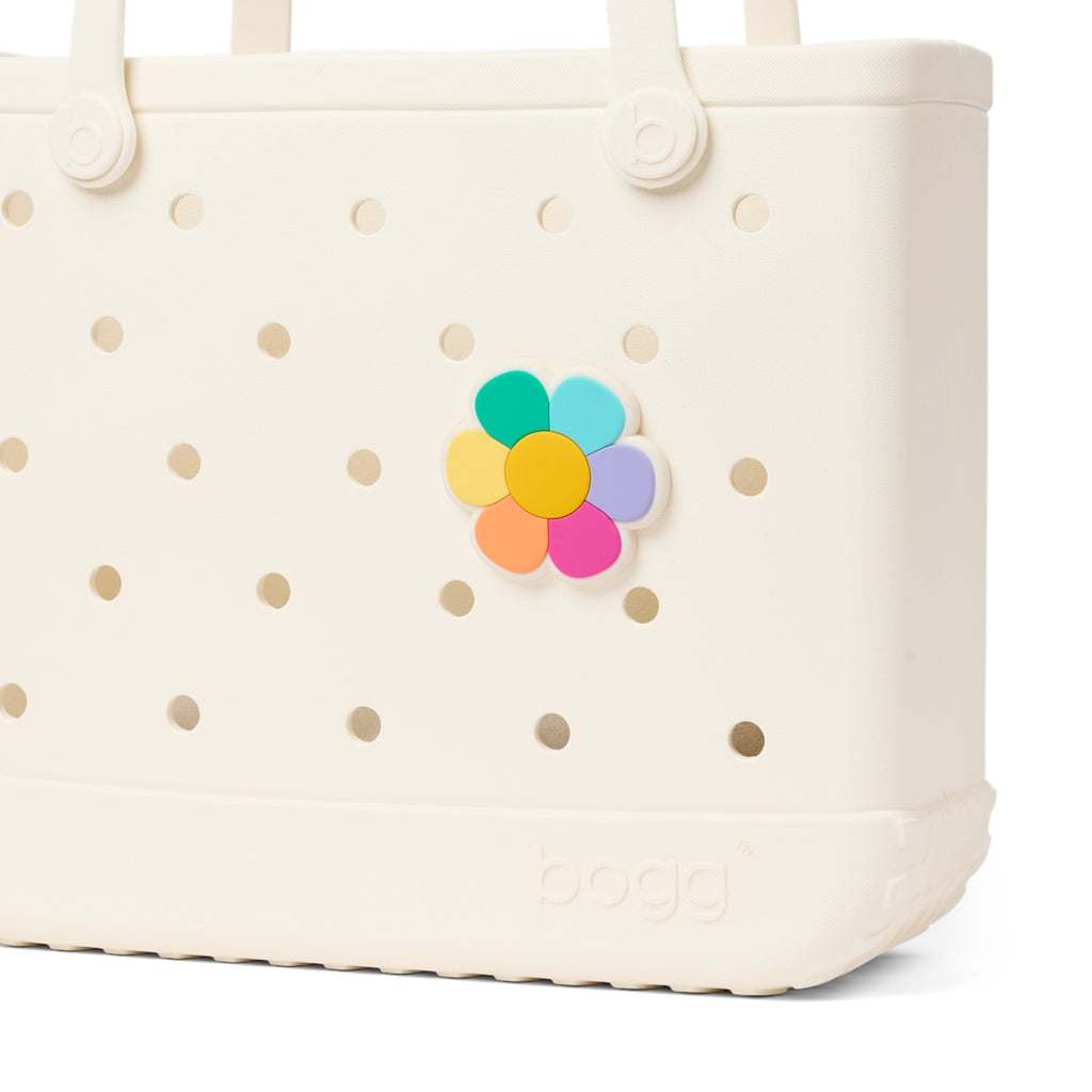 Bogg Bit Flower Power Seaside Adventure Tote Flexible Easy Clean Adjustable Shoulder Strap for Family Trips